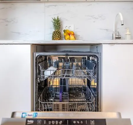 Laganini Rab * Rab Town