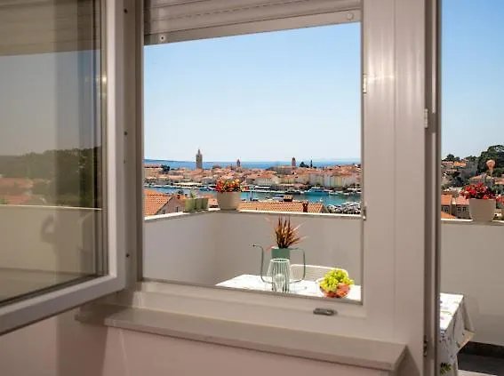 Laganini Rab Lägenhet