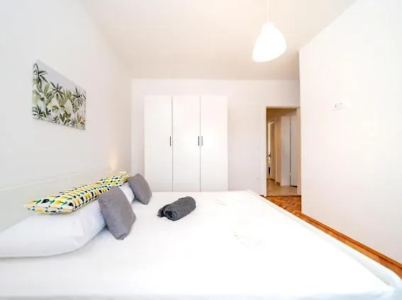 Lägenhet Laganini Rab *